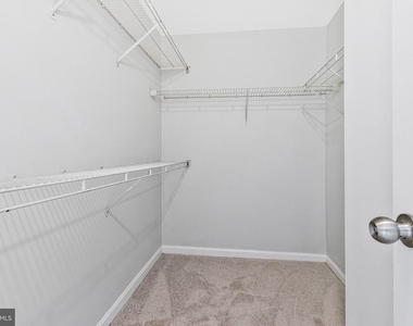 208 Ellsworth Street - Photo Thumbnail 17