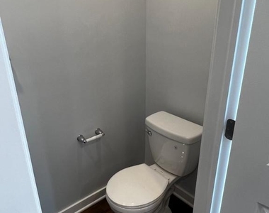 2543 Manton Street - Photo Thumbnail 10