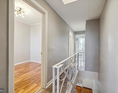 1547 S Newkirk Street - Photo Thumbnail 9