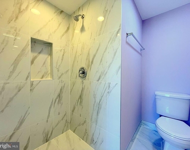 748 Catharine Street - Photo Thumbnail 8