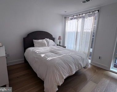 1748 N Hope Street - Photo Thumbnail 22