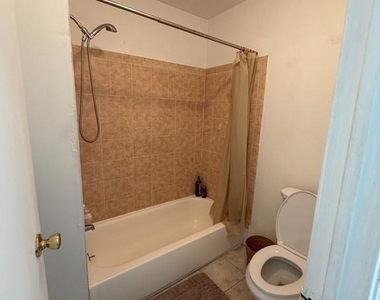 9921-00 Bustleton Avenue - Photo Thumbnail 11