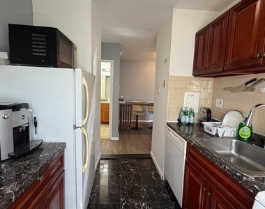 9921-00 Bustleton Avenue - Photo Thumbnail 5