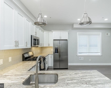 1845 N 6th Street - Photo Thumbnail 5
