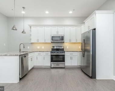 1845 N 6th Street - Photo Thumbnail 7