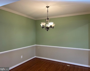 2904 Marley Lane - Photo Thumbnail 6