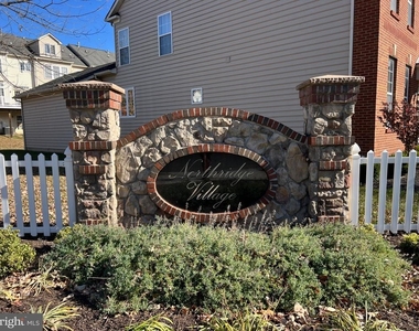 2904 Marley Lane - Photo Thumbnail 2