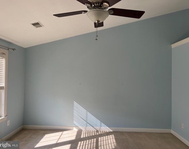 2904 Marley Lane - Photo Thumbnail 20