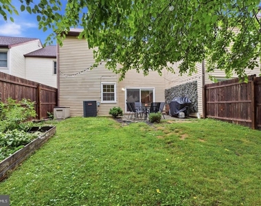83 Andover Drive - Photo Thumbnail 8