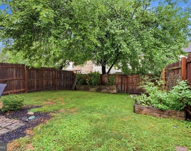 83 Andover Drive - Photo Thumbnail 9