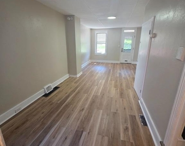 1245 Cotton Street - Photo Thumbnail 2