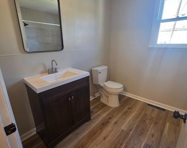 1245 Cotton Street - Photo Thumbnail 13