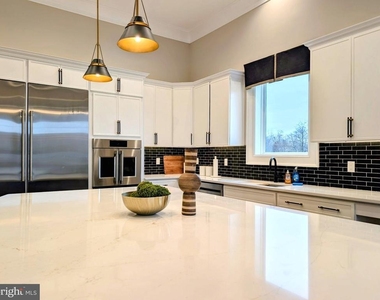 263 Aaron Truehart Way - Photo Thumbnail 30