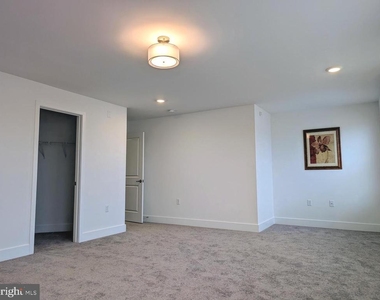 263 Aaron Truehart Way - Photo Thumbnail 10