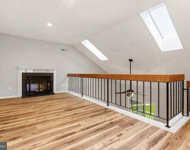 506b Ralston Drive - Photo Thumbnail 9