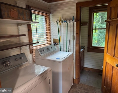 308 W Pages Lane - Photo Thumbnail 6
