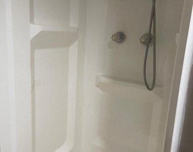 9012 Chestnut Avenue - Photo Thumbnail 2