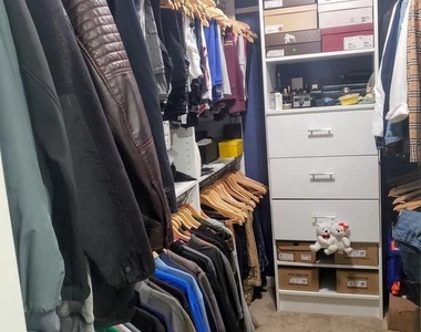 8005 Grayden Lane - Photo Thumbnail 15