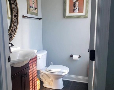 8005 Grayden Lane - Photo Thumbnail 2