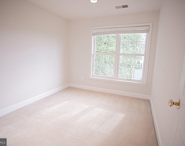 12910 Ethel Rose Way - Photo Thumbnail 21