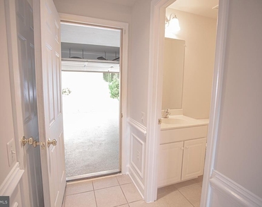 12910 Ethel Rose Way - Photo Thumbnail 41