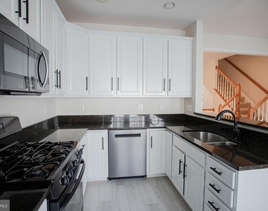 12910 Ethel Rose Way - Photo Thumbnail 2