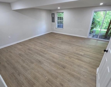 23 Grotto Court - Photo Thumbnail 18