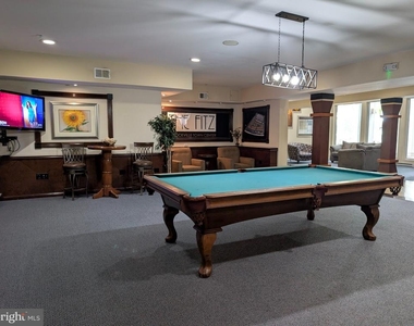 501 Hungerford Drive - Photo Thumbnail 16