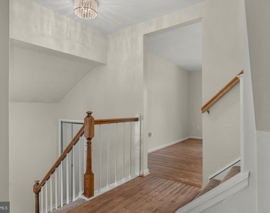 10738 Bridlerein Terrace - Photo Thumbnail 7