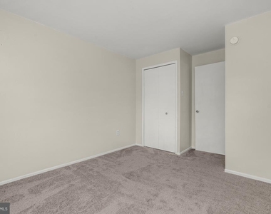 10738 Bridlerein Terrace - Photo Thumbnail 23