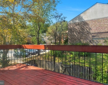 10738 Bridlerein Terrace - Photo Thumbnail 32