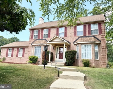 2608 Capital Court - Photo Thumbnail 2