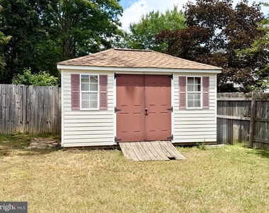 2608 Capital Court - Photo Thumbnail 19
