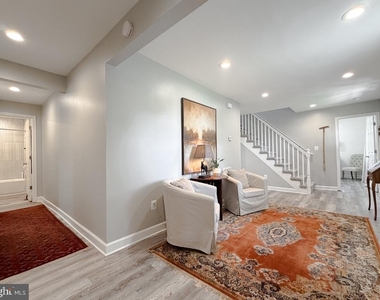 4985 Solomons Island Road - Photo Thumbnail 2