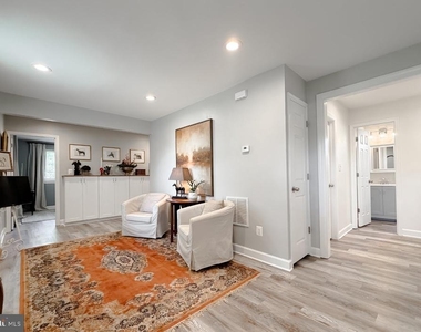 4985 Solomons Island Road - Photo Thumbnail 4