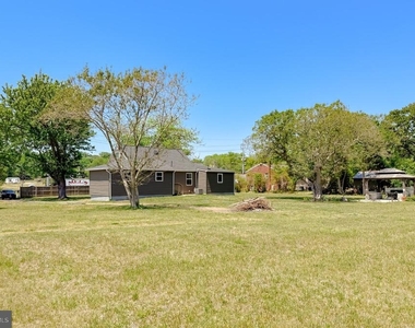 4985 Solomons Island Road - Photo Thumbnail 44