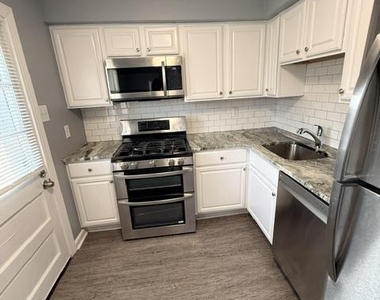 710 Kingston Road - Photo Thumbnail 4