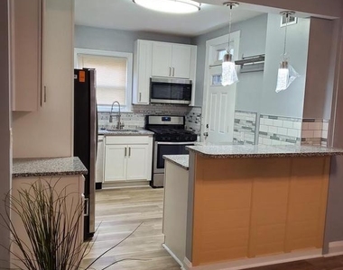 5640 Govane Avenue - Photo Thumbnail 2