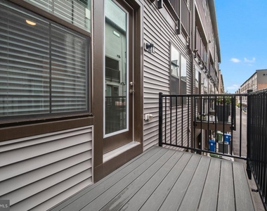 2506 W Peninsula Drive - Photo Thumbnail 18