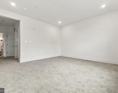 2506 W Peninsula Drive - Photo Thumbnail 22