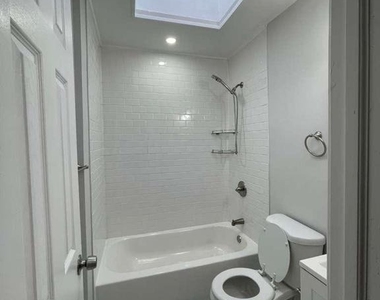 3606 Manchester Avenue - Photo Thumbnail 8
