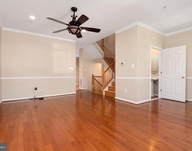 2418 Killarney Terrace - Photo Thumbnail 22