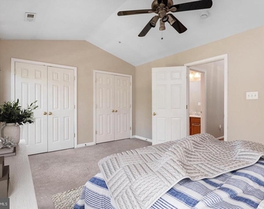 2418 Killarney Terrace - Photo Thumbnail 44