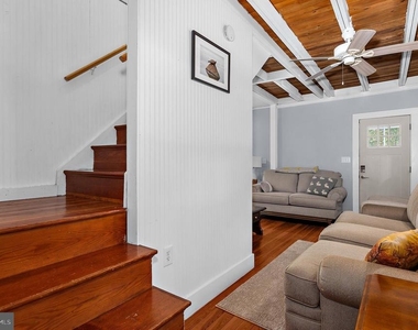 526 James Avenue - Photo Thumbnail 11