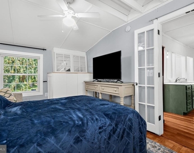 526 James Avenue - Photo Thumbnail 13