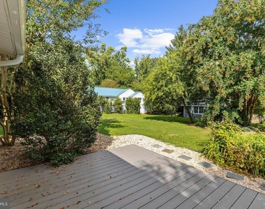 526 James Avenue - Photo Thumbnail 24