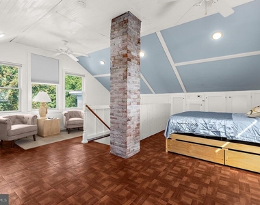 526 James Avenue - Photo Thumbnail 18
