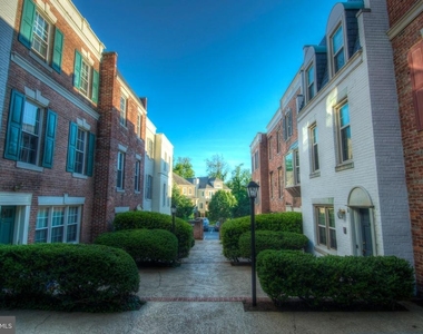 4436 Macarthur Boulevard Nw - Photo Thumbnail 25