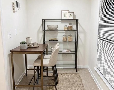 4436 Macarthur Boulevard Nw - Photo Thumbnail 2