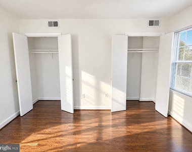 4436 Macarthur Boulevard Nw - Photo Thumbnail 19